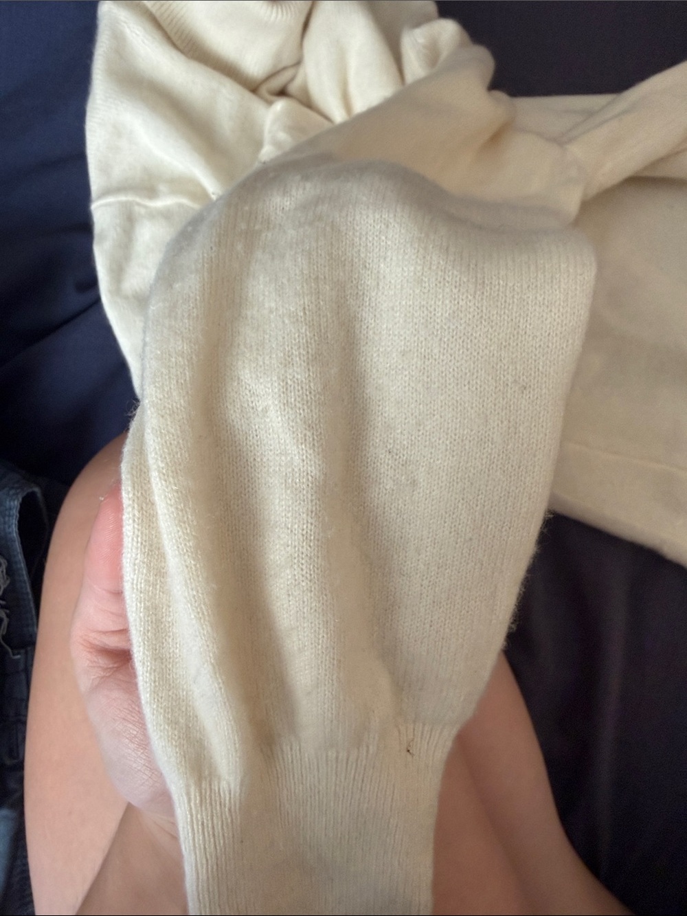 Neiman Marcus Cream Turtleneck Sweater cashmere - Picture 4 of 4